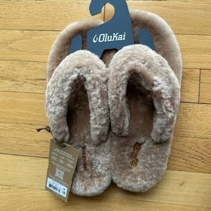 Olukai Slipper Sandals